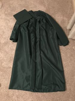 Green cap And Gown