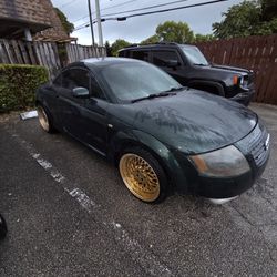 2000 Audi TT