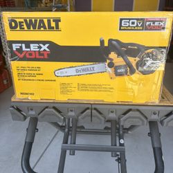 Dewalt 14/plug/Po Top Handle Chainsaw Tool Only 