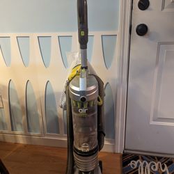 For Parts Or Repair - Hoover Windtunnel 3