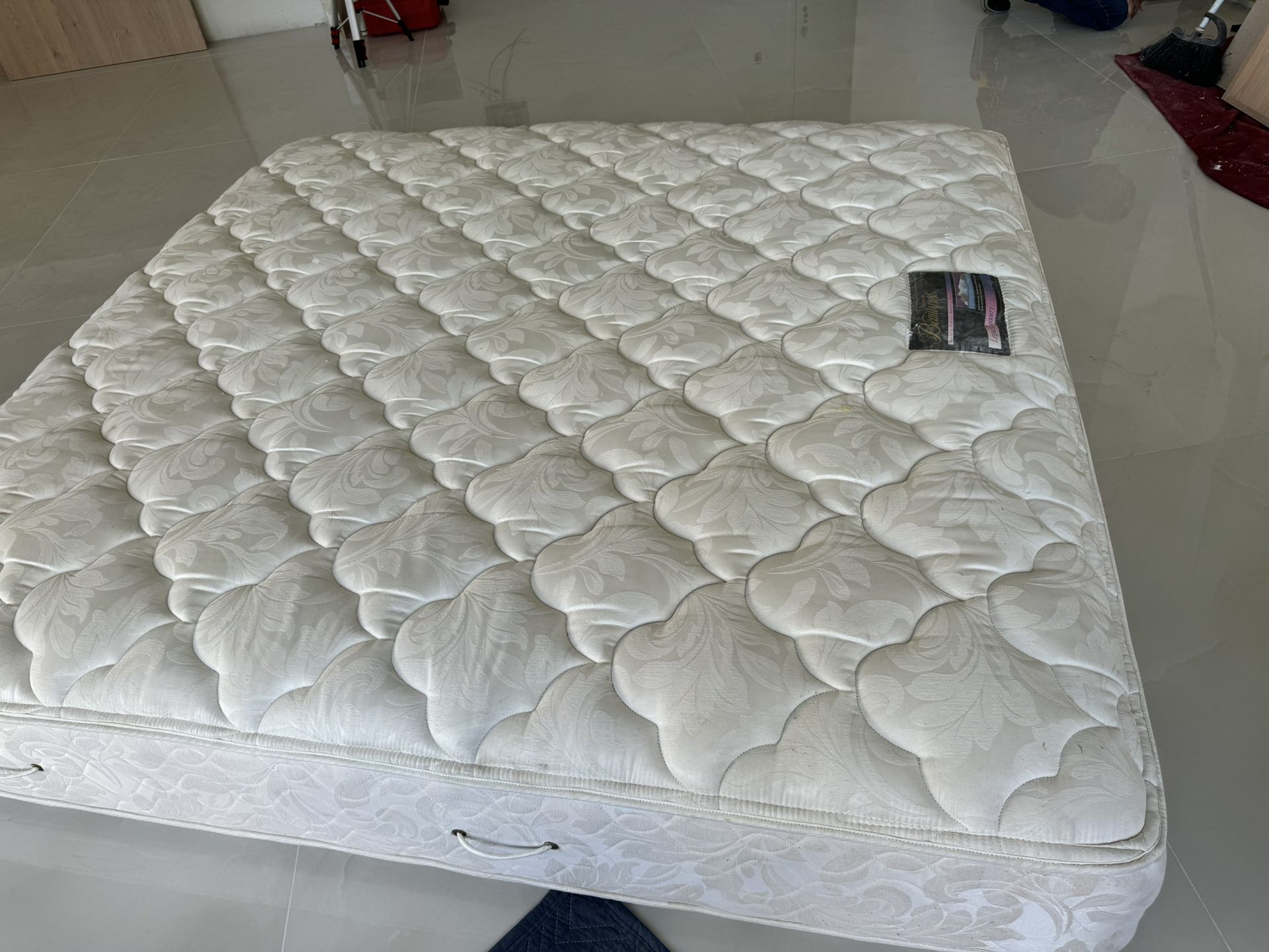 King Size Mattress Great Condition