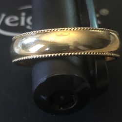 18k HGE Ring Size 10 