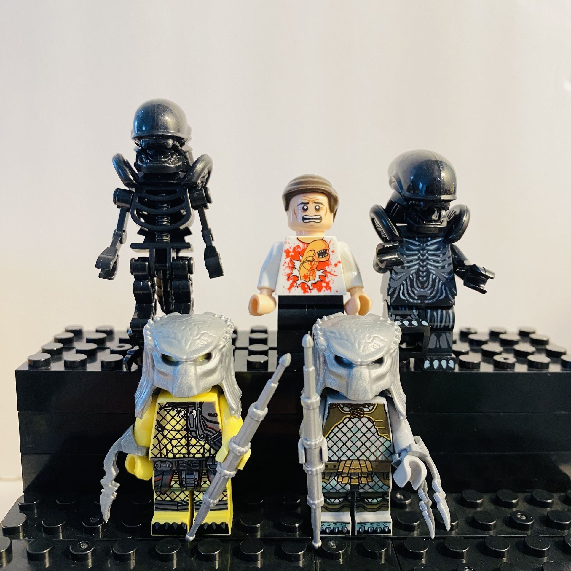 Rare Minifigures Alien Vs. Predator Collectible |New Custom LEGO ...