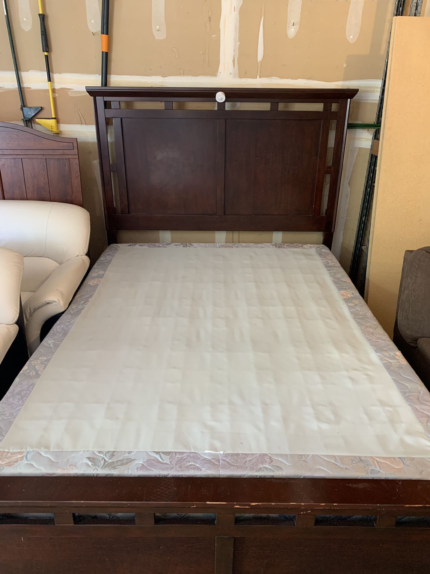 Queen size bed frames with 2 mattress boxes