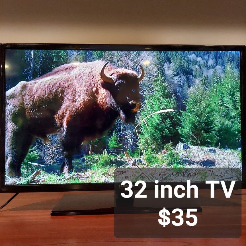 Samsung 32 Inch TV With Remote - Not Smart TV