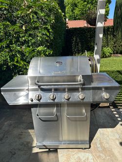 BBQ 4 Burner Stainless Steel w/ Side Burner (CAN DELIVER)