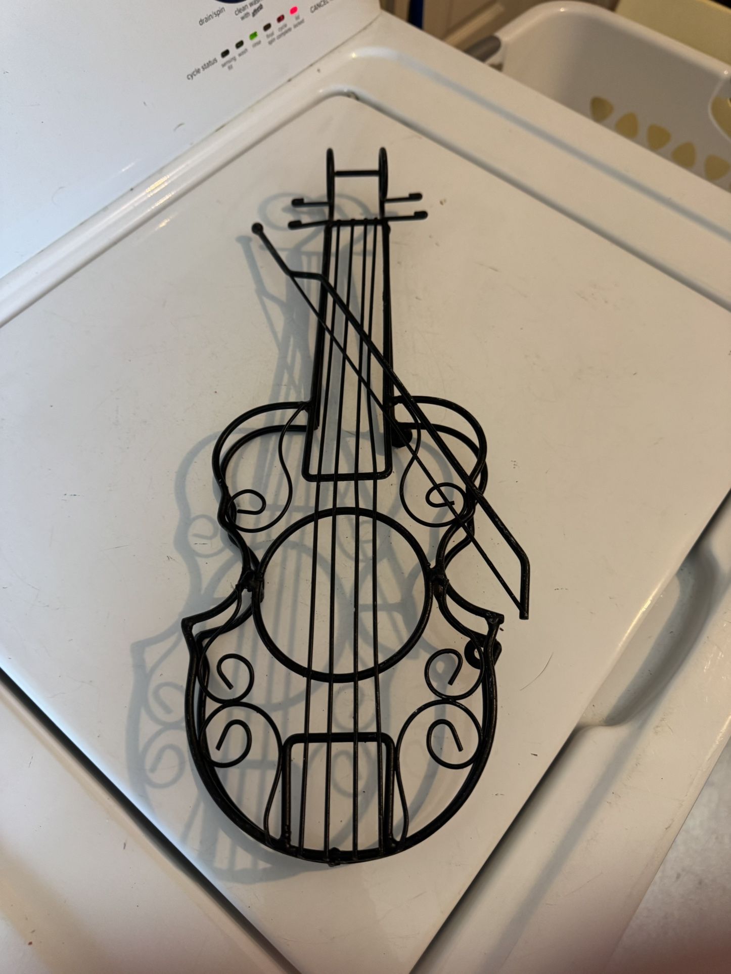 Metal Violin Wall Decor