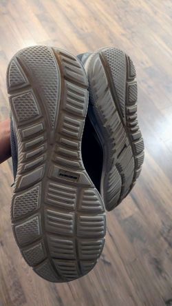 Size 11 Skechers lite-weight men's shoes