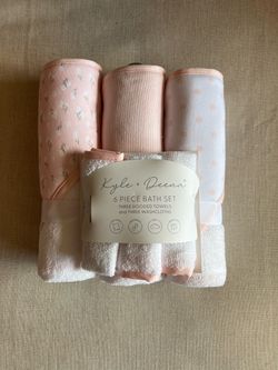 Kyle + Deena 6-Piece Baby Bath Set