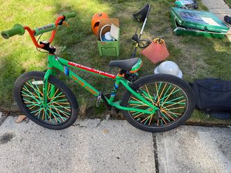 SE Bikes Supreme So Cal Flyer BMX Bike