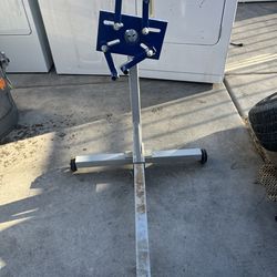Duralast 750lb  engine stand
