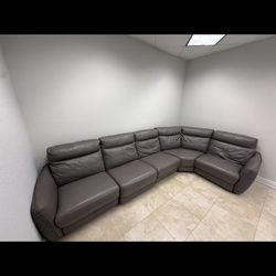 GREY L SHAPED RECLINING COUCH 
