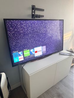 55 inches Samsung tv 4k