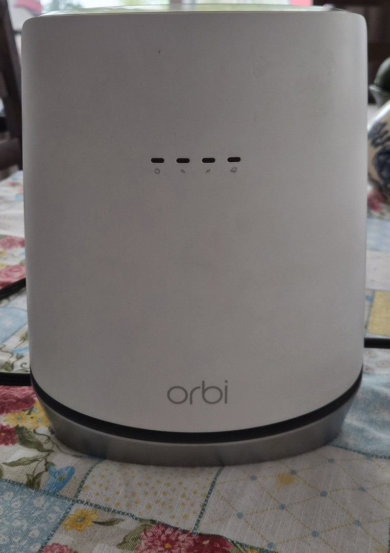 ORBI CBR 750 MODEM/ROUTER