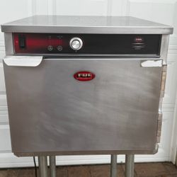 FWE HLC-3, Countertop Insulated Heated Holding Cabinet, 1 Solid Door, 3 Pan 