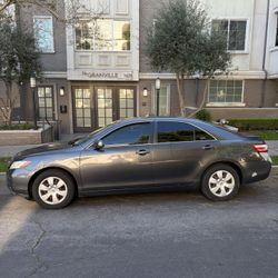 2009 Toyota Camry - $4,000