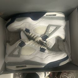 Jordan 4 Midnight Navy