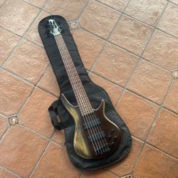 Ibanez GSR206