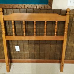 Twin Headboard 