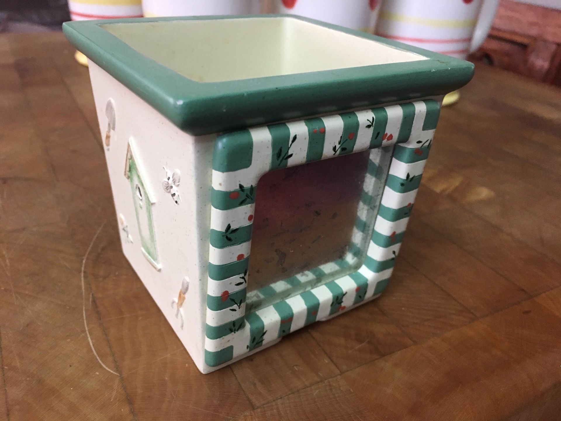 Pfaltzgraff Nature Wood Collection mini planter