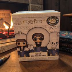Harry Potter Mystery Pop Mini Snow Globe