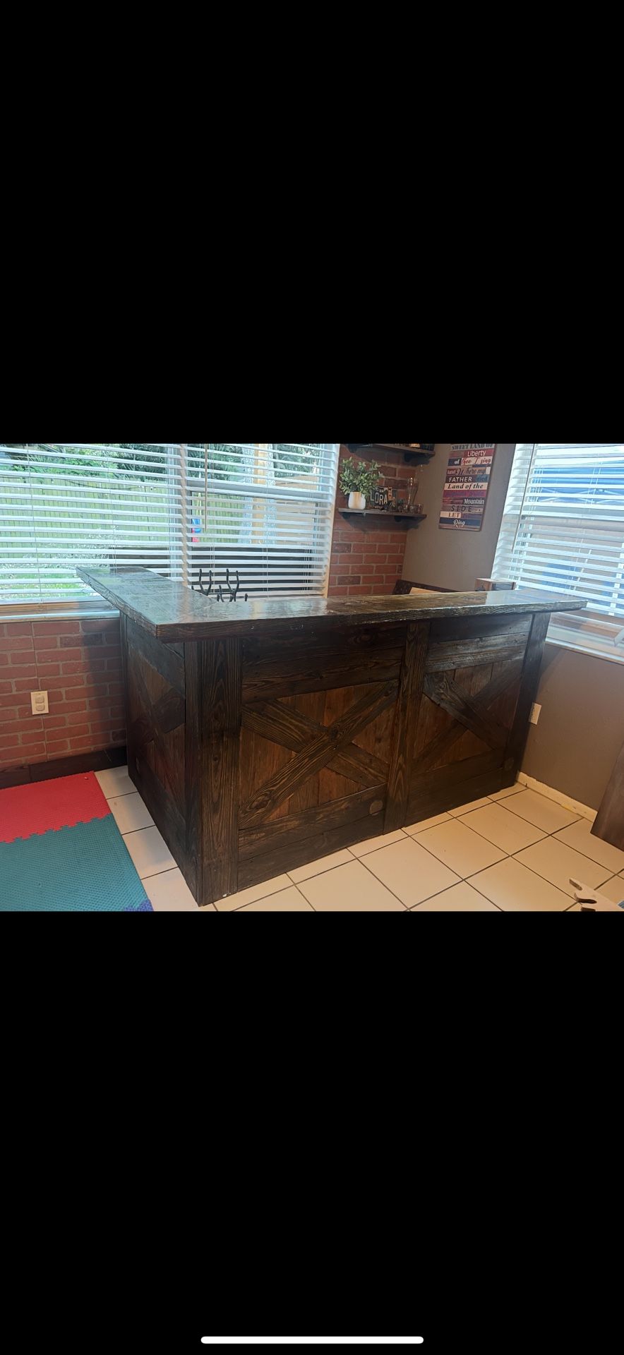 Wood Bar