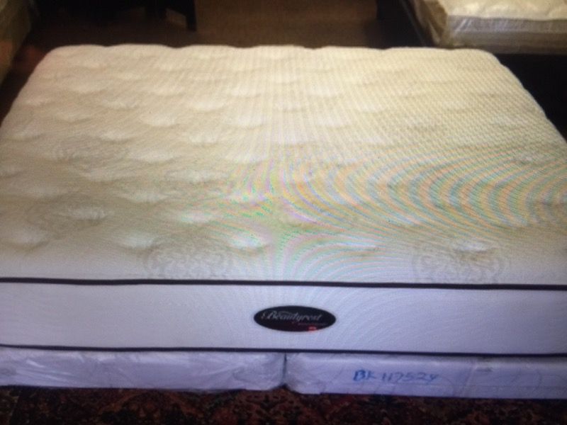 Simmons Beautyrest +200