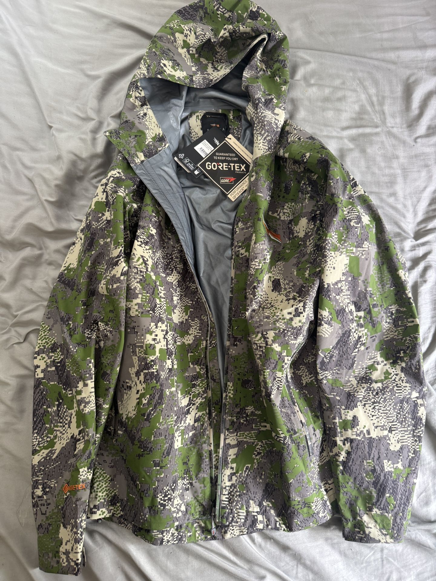 XL Sitka Dew Point Jacket And Pants