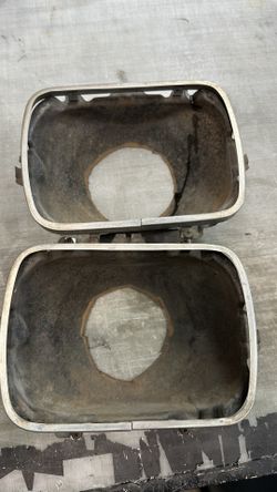 GMC Savana 1500 Headlamp Mount Ring