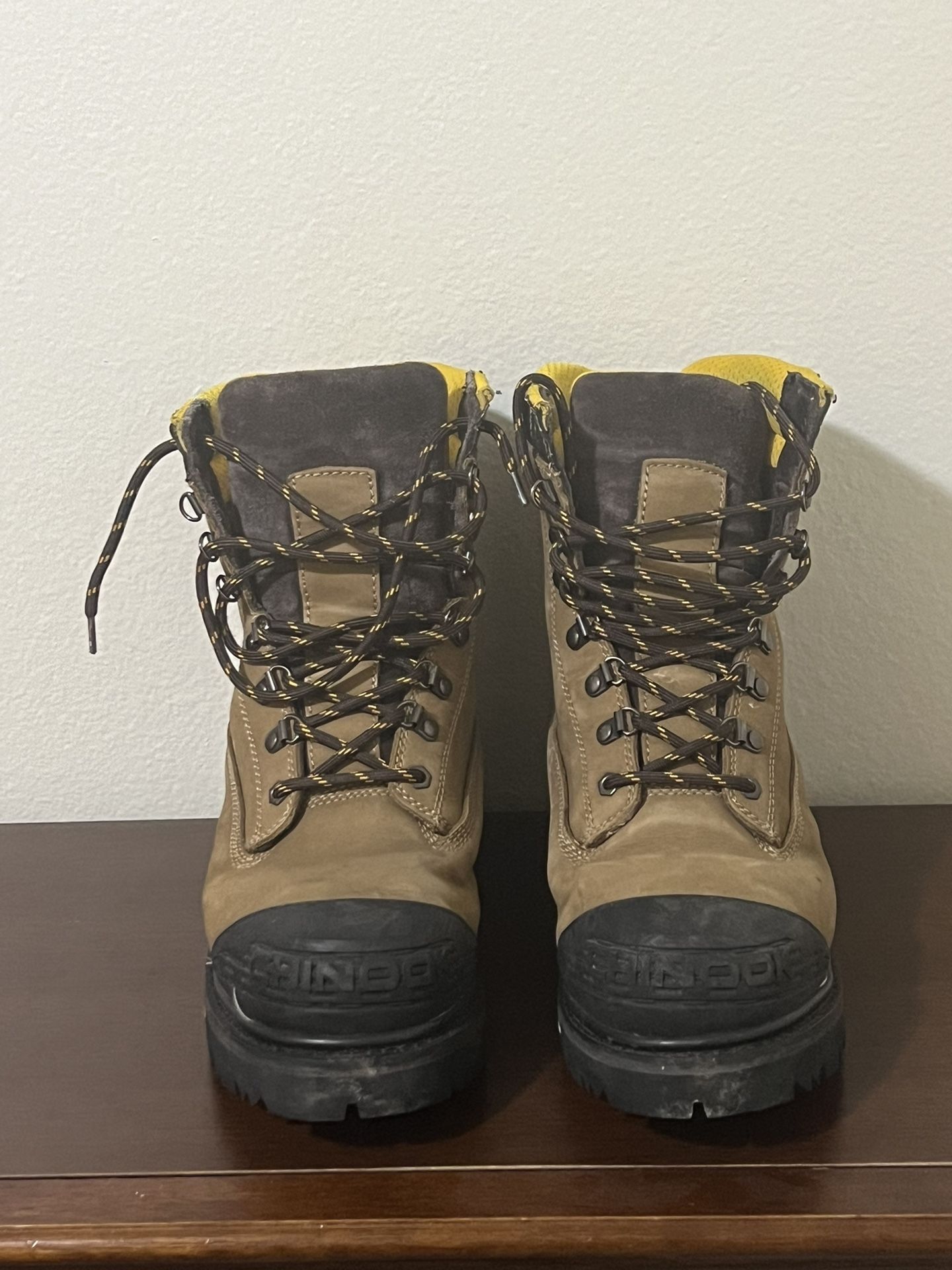 Chinook Tarantula Men's Safety Steel Toe High Top Leather Work Boots Size 11