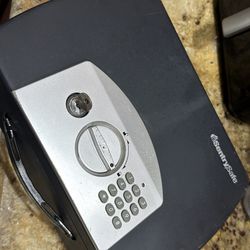 Sentry Safe Box