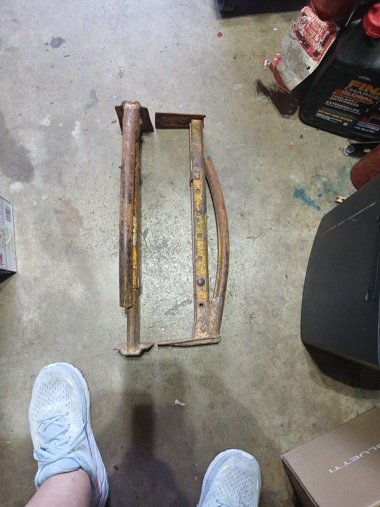Brick Carrier