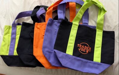Tote bags