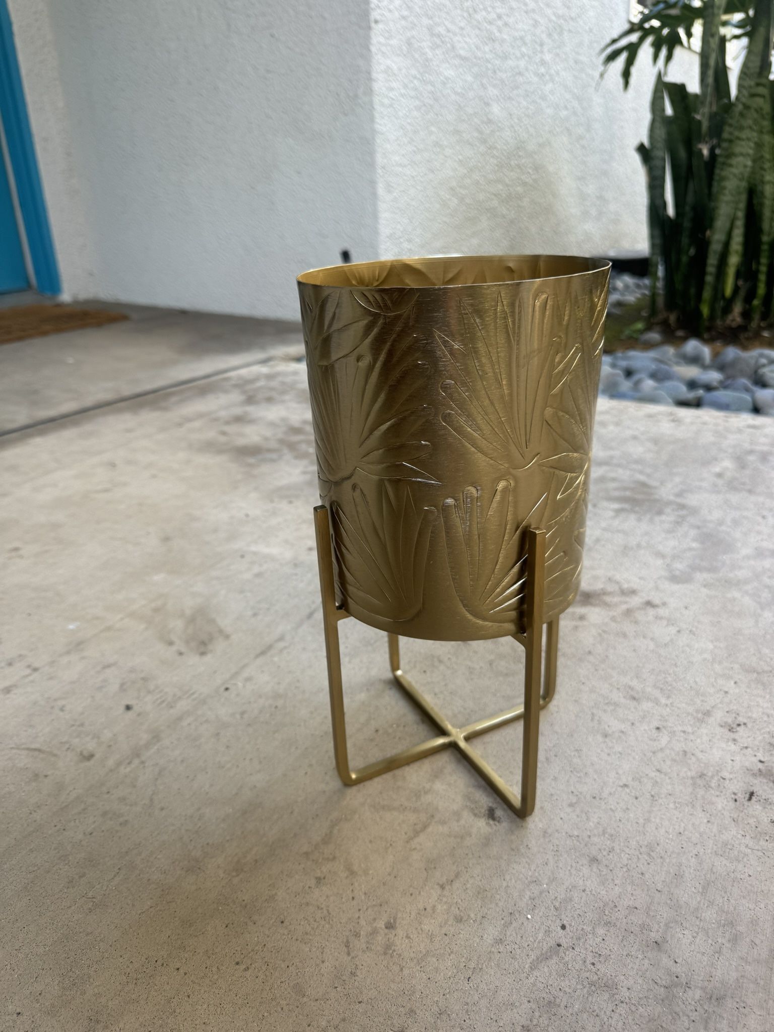 Gold Pot / Champagne Holder