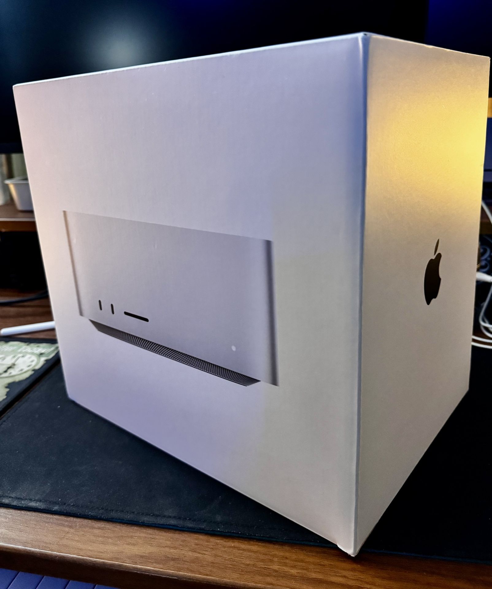 Apple Mac Studio M1Max 32GB 2TB 10C 24C Apple Mac Studio, M1 Max