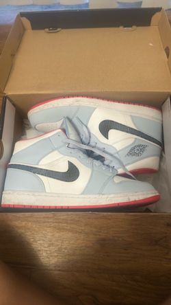 AIR JORDAN 1 MID GS POLKA DOT