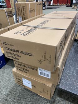 🏋🏿‍♂️Standard Bench/Squat Rack🏋️