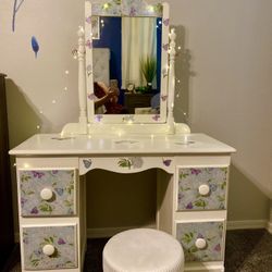 Beautiful off white butterfly Young girl Vanity and vanity stool