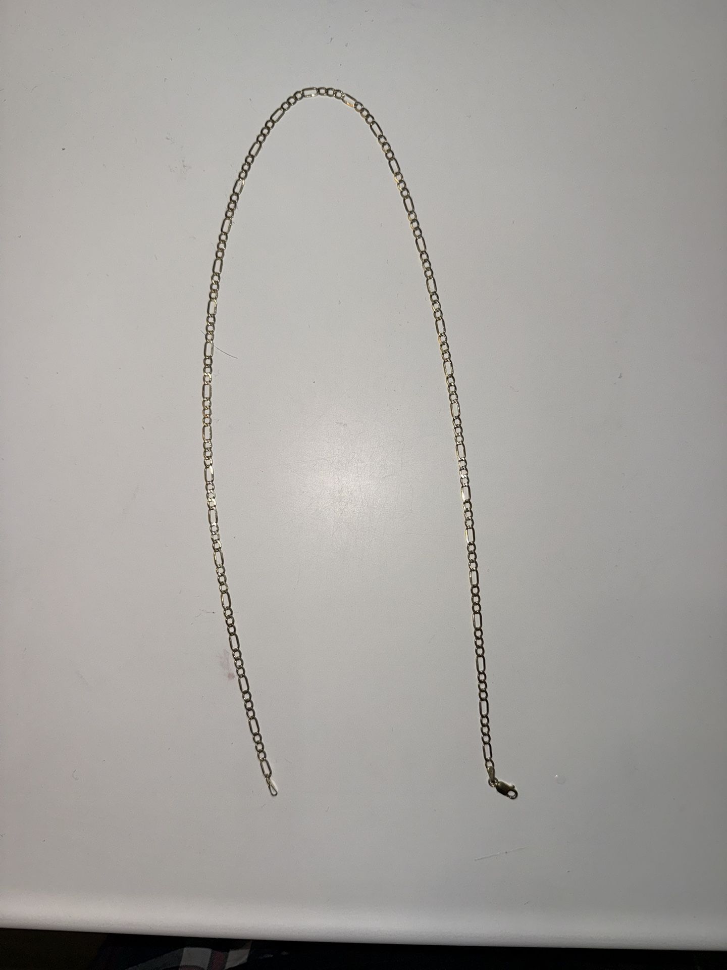 14k gold 3.7mm 22inch Fígaro Chain