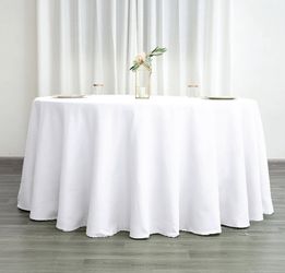 132" White Polyester Round Tablecloth