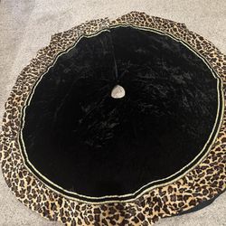 Velvet Tree Skirt With Leopard Print High-Quality