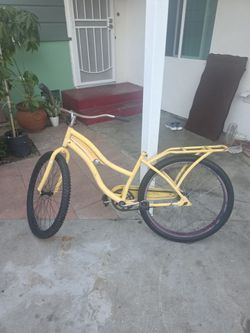 Huffy Nel Lusso Bycicle