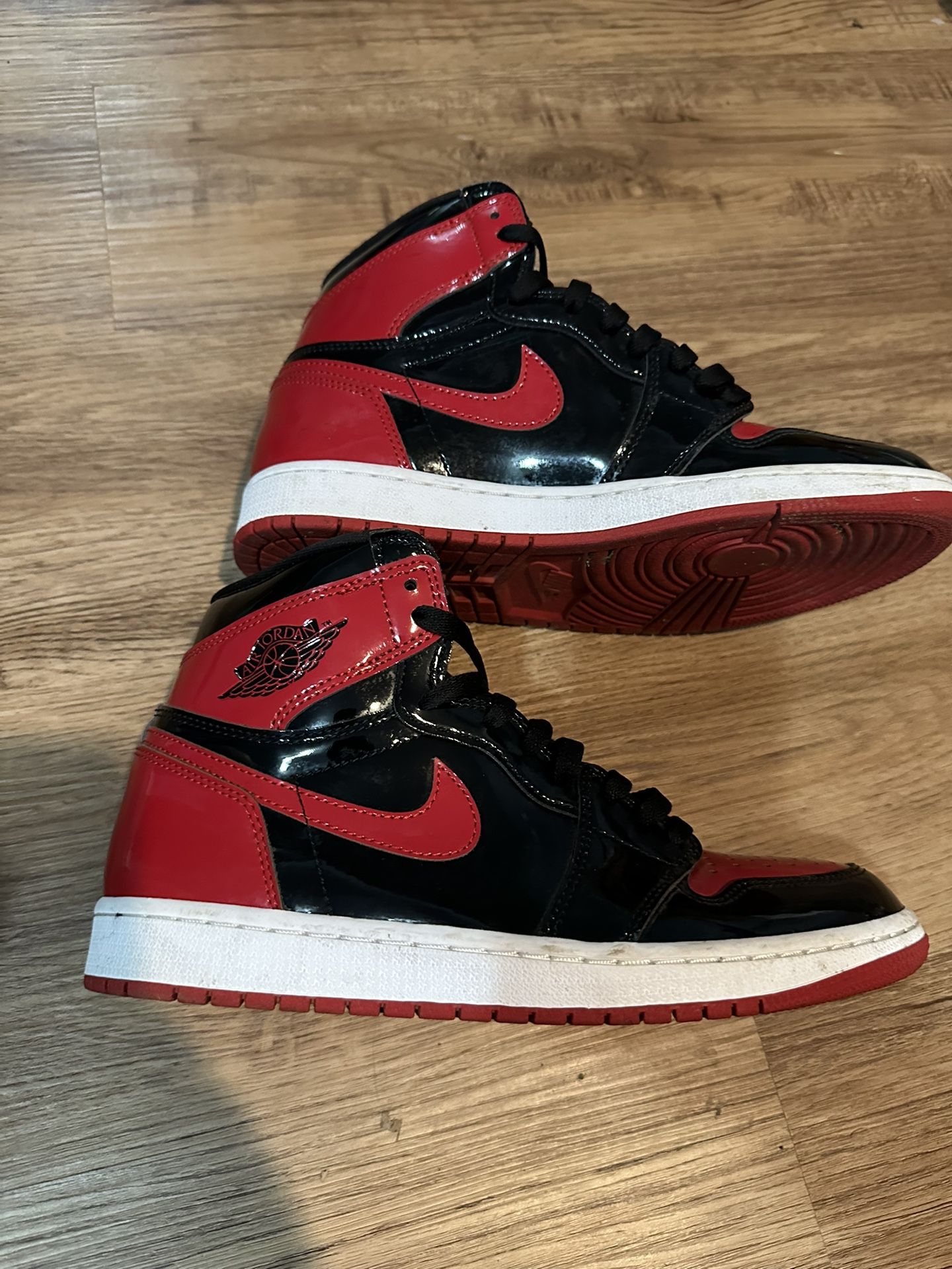 Air Jordan Retro 1 High OG “Patent Bred”