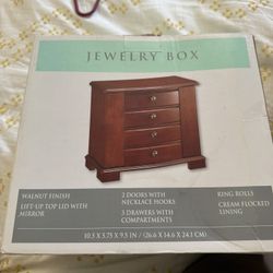 Wood Jewelers Box 