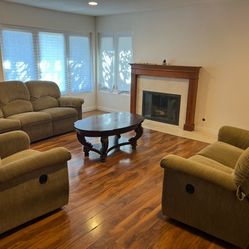 🛏 HOUSEHOLD Furniture Clearance – Priced to Sell!