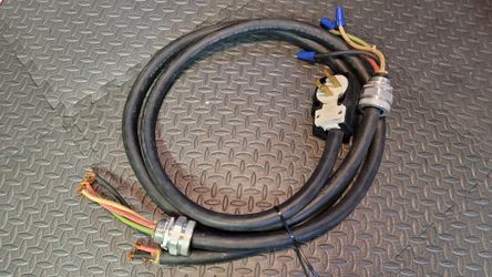 Multiple 50 Amp 250v 8' 6 Gauge 4 Wire Power Cord Set With Cord Clamps And Plug Ends