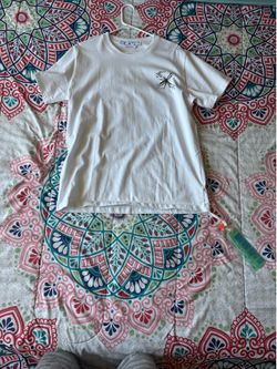 Off white tee shirt
