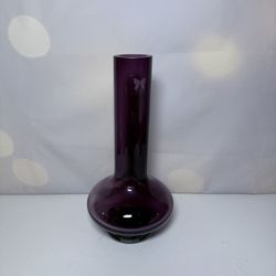 Vintage Art Glass Marquis by Waterford Crystal Amethyst Purple Samba Bud Vase 9"