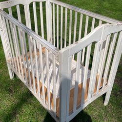 Baby Crib 