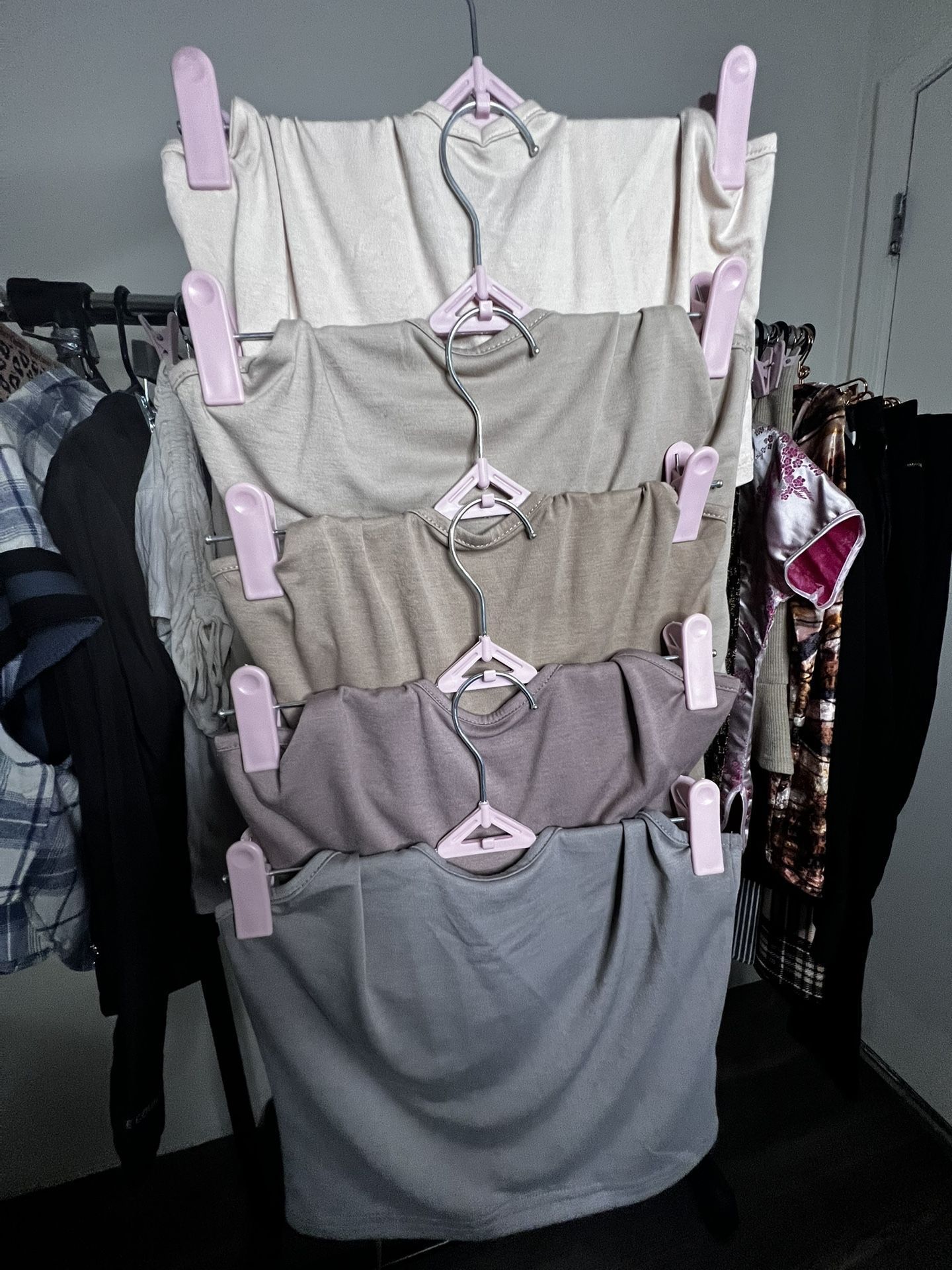 Set Of Five Halter Top